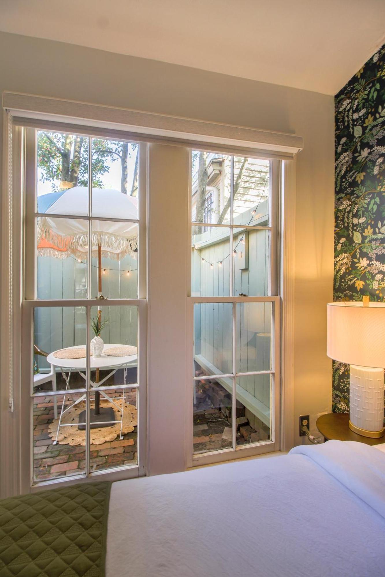 Apartamento Private Patio Retreat In Charming Downtown Savannah Exterior foto
